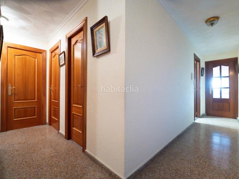 Foto a70c98ad-93e6-43a3-aec5-5830f88ab9b2. Appartamento con parcheggio in Jaume Roig Valencia