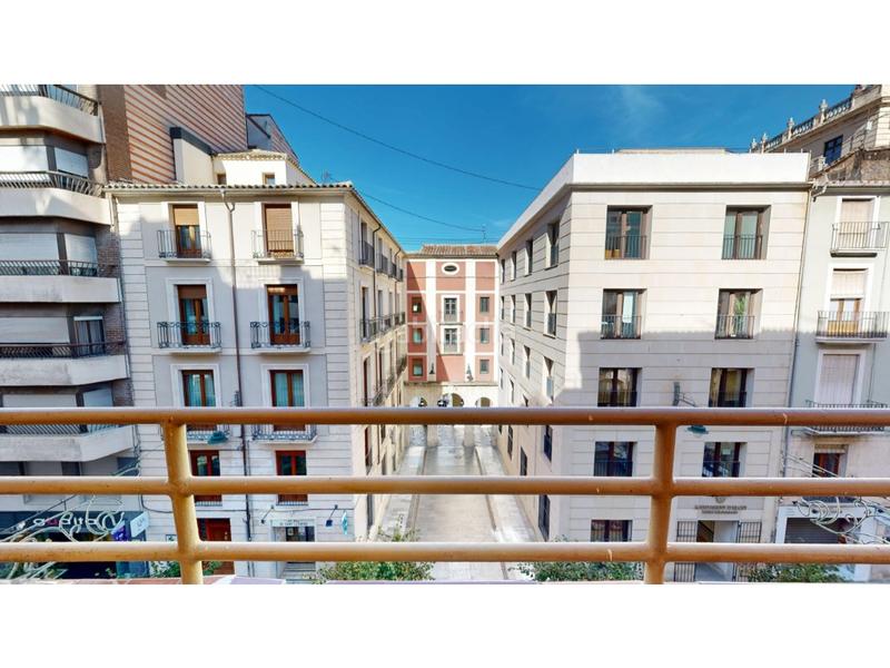 Foto 9c21cc3b-ae32-4dc1-8356-187f324b72e9. Local commercial dans Centre-Zona Alta Alcoi