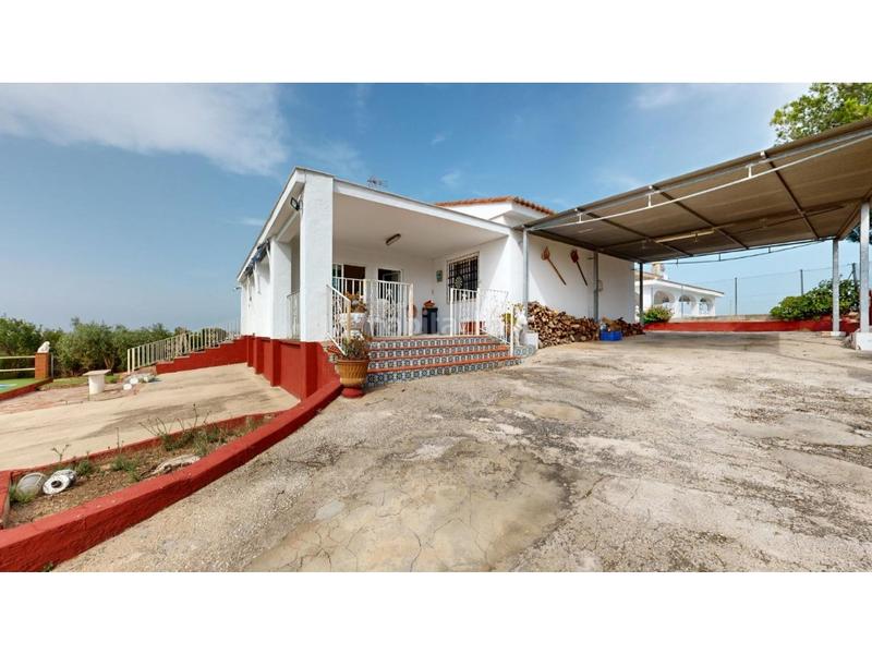 Foto 5dfbb39c-5b71-4ce5-bc72-e5015c77ca8c. Chalet mit heizung parking pool in Alberic