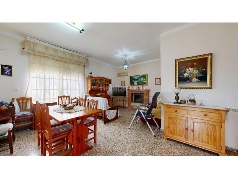 Foto adb38cca-6f16-4ebc-8601-f0ab33764811. Chalet mit heizung parking pool in Alberic