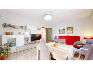 Etagenwohnung  Calle cap l'albir-r. Vivienda en primera línea con terraza acristalada y vistas espec