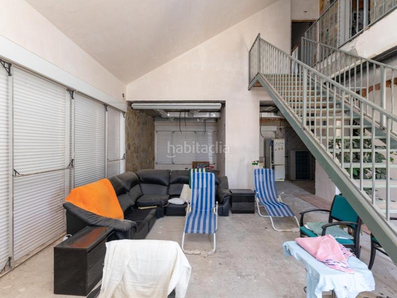 Foto 15b0ab0f-a518-4d85-871c-26624134eb4a. Chalet con riscaldamento in Urbanizaciones Llíria