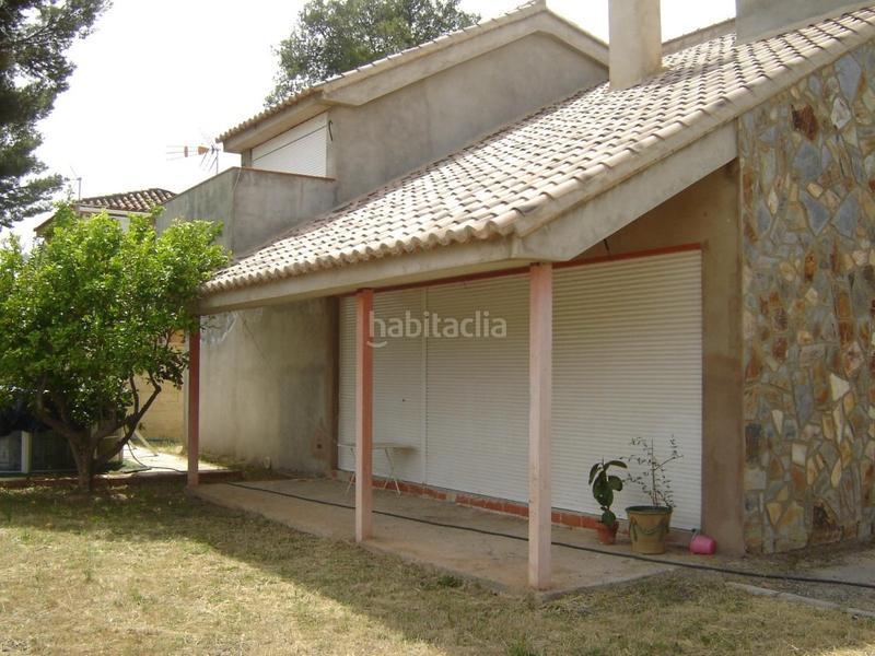 Foto 48b34eee-4907-4c2c-b85e-6073099b6f6a. Chalet con riscaldamento in Urbanizaciones Llíria