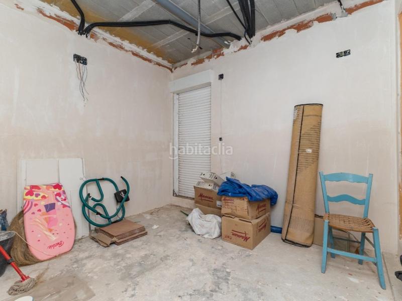 Foto 791e788c-6b4c-4b42-bd5d-0977a17c4a8e. Chalet con riscaldamento in Urbanizaciones Llíria