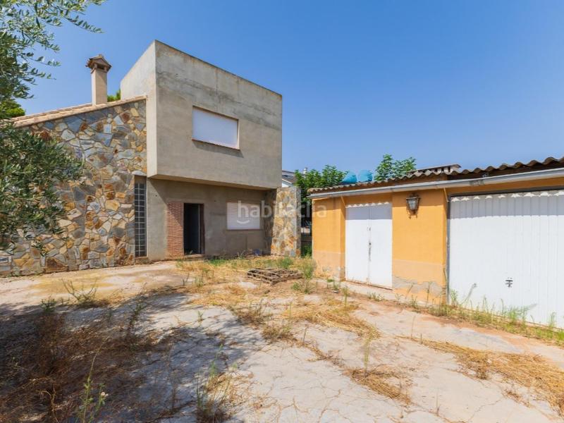 Foto be1e193f-e3cc-4797-bef8-aadac92bc054. Chalet con riscaldamento in Urbanizaciones Llíria