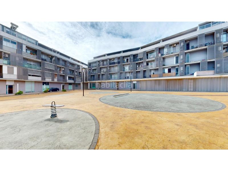 Foto 76b25d76-ade6-4074-9288-fffe1f94d0c4. Appartamento con parcheggio in Parc Central Torrent