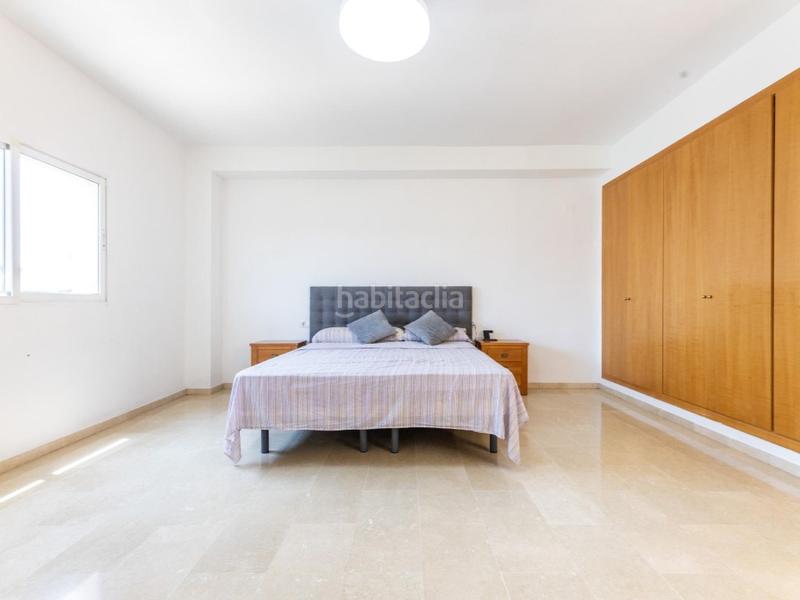 Foto 18498c36-cbe3-45f8-9ca6-668f2baf1cdc. Xalet amb calefacció aparcament piscina a La Cañada Paterna