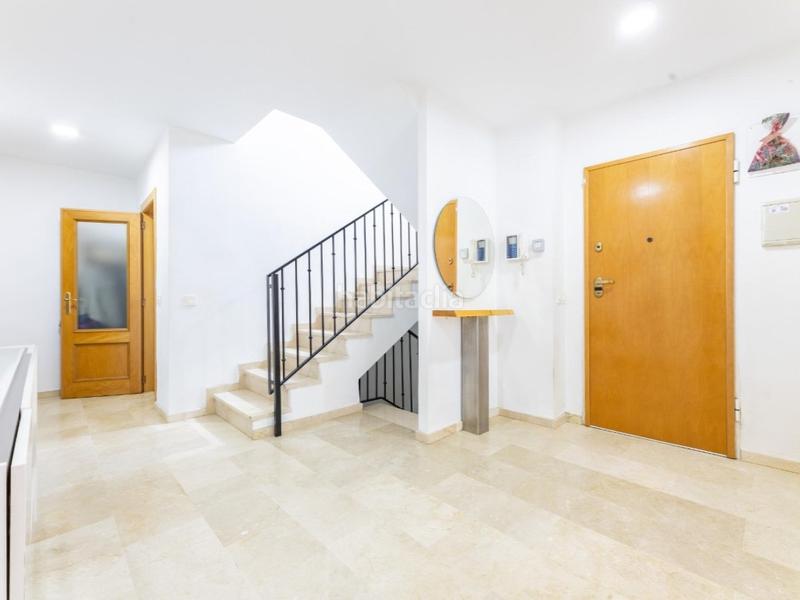 Foto 45bfed39-1ab2-4879-9309-deb7bd32dfd2. Xalet amb calefacció aparcament piscina a La Cañada Paterna