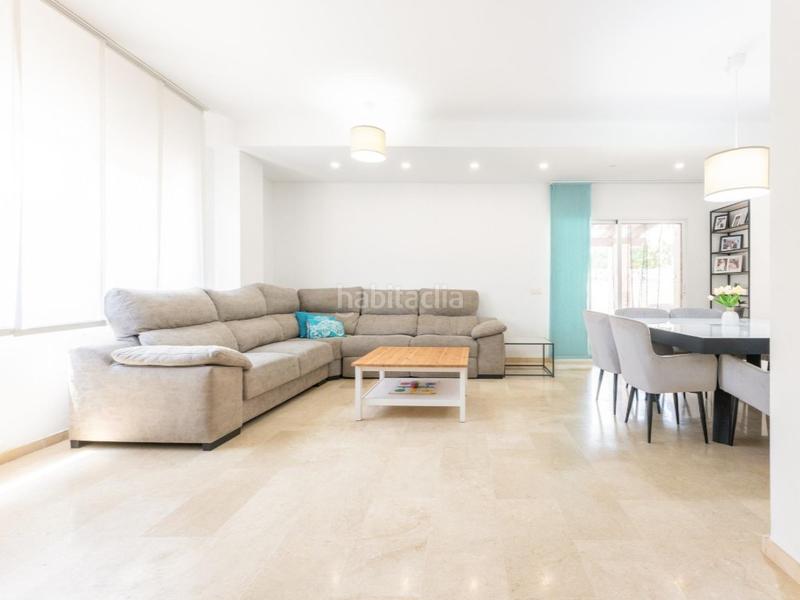 Foto 982c7c87-a598-49ac-8f89-be50c6340d1b. Xalet amb calefacció aparcament piscina a La Cañada Paterna