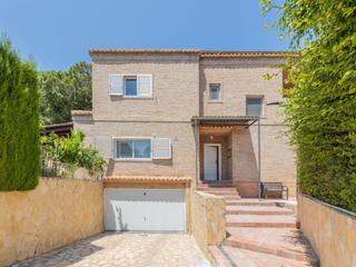 Chalet  614. Vivienda de ensueño en montecañada con 5 habitaciones y piscina