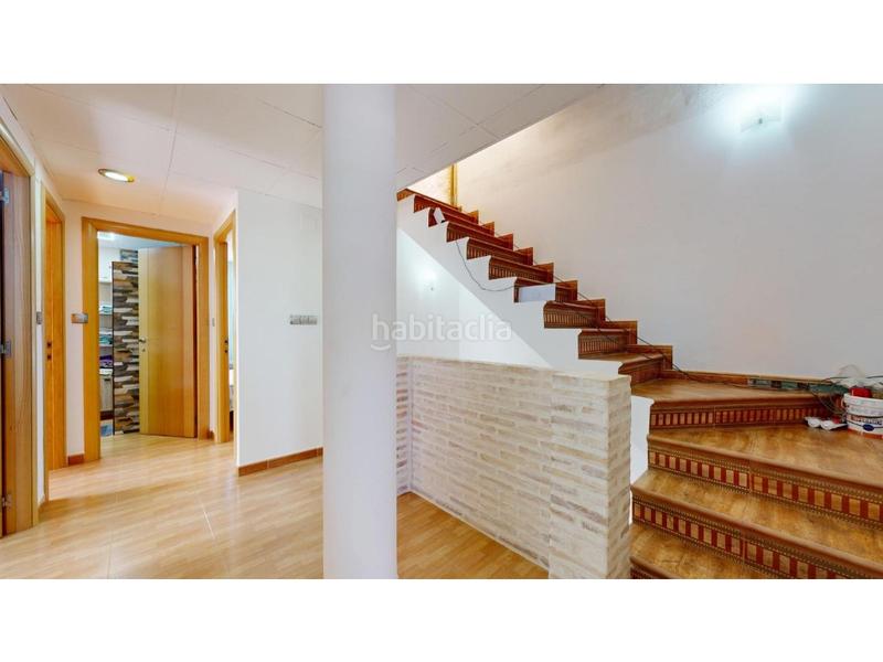 Foto fab05391-f97b-4391-995f-d6dfaf586125. Casa con parcheggio piscina in Polígono del Aeropuerto Manises