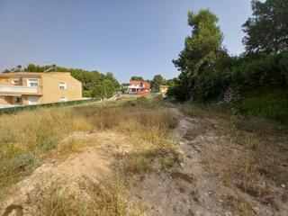 Terreny residencial a Monte Real. Terreno urbano de 1521 m2 en virgen de monserrat
