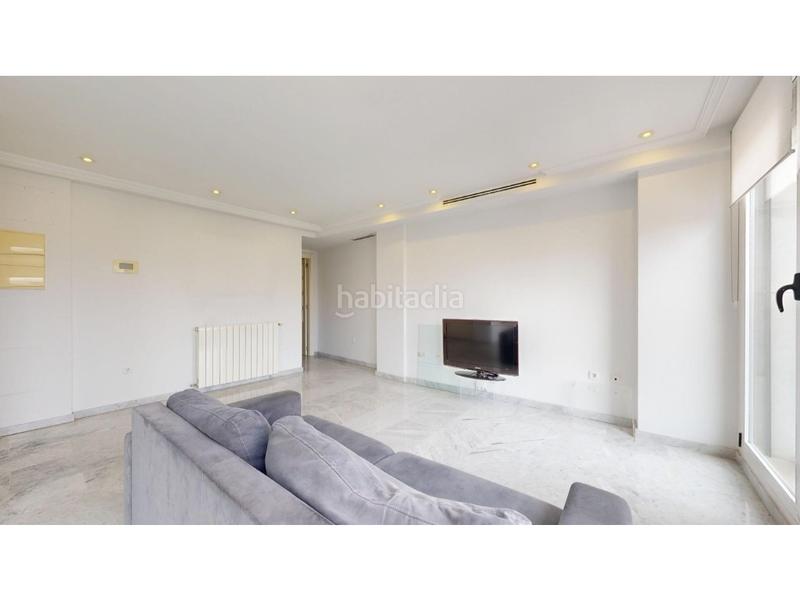 Foto 0d881cb9-d6c8-4f0a-8455-907ad97c3bbc. Duplex avec chauffage dans La Roqueta Valencia