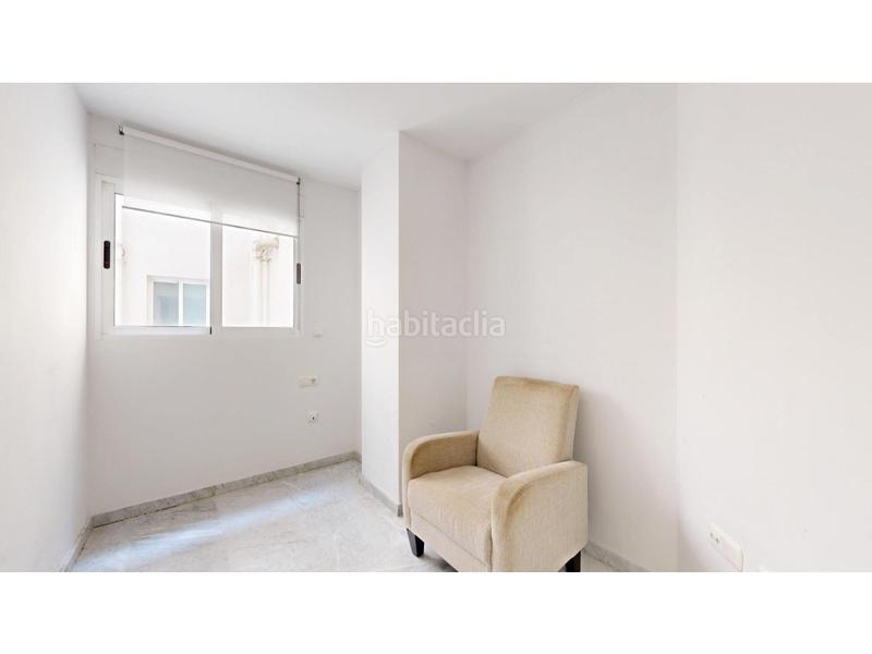 Foto 2e3550cc-1776-4ad0-b143-63bab2d66dc5. Duplex avec chauffage dans La Roqueta Valencia