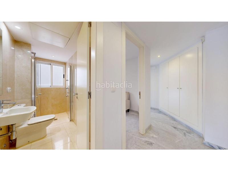 Foto eb0f1d4c-4521-40bc-9c46-65be28edb3cd. Duplex avec chauffage dans La Roqueta Valencia