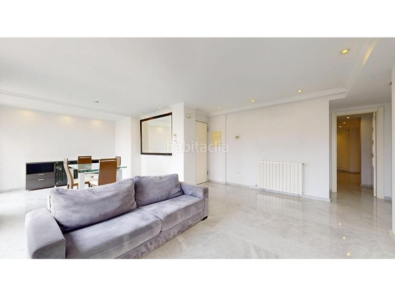 Foto edb7f06c-f29a-4292-a9df-e05a942f43d9. Duplex avec chauffage dans La Roqueta Valencia