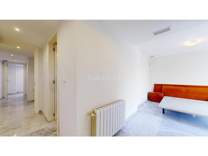 Foto fa1191c9-f264-472c-a99a-f47d19204b18. Duplex avec chauffage dans La Roqueta Valencia