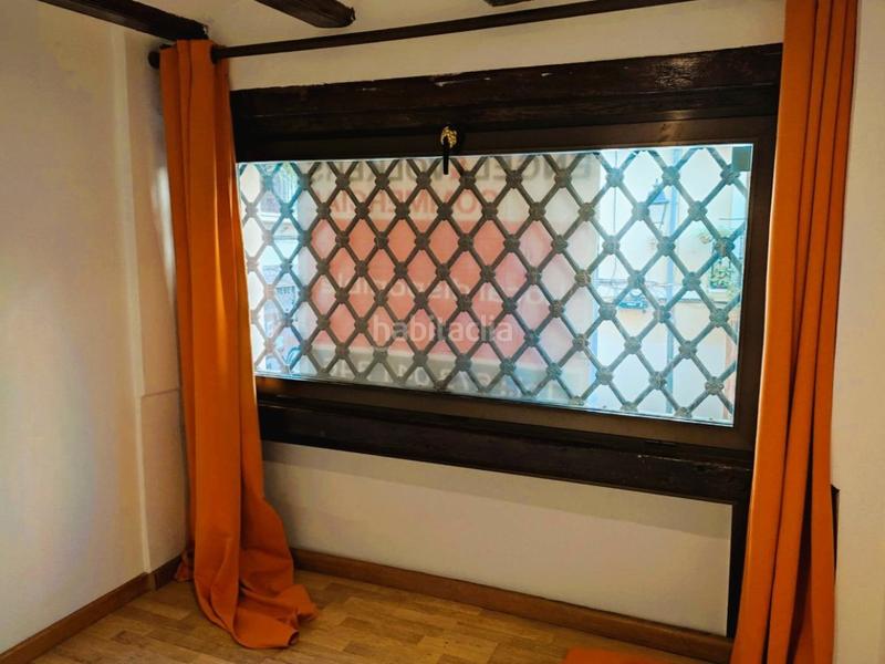 Foto a9e96d38-7b3b-4b14-b0c6-a2ed4b7ff2d6. Rent studio with heating in El Carme Valencia