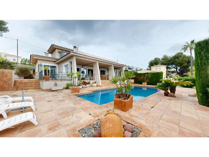 Foto 428f1b00-c03f-409b-b127-36cfb58fda11. Chalet with heating parking pool in El Portet-Pla del Mar Moraira