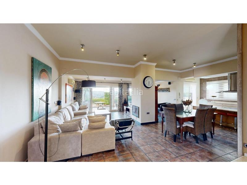 Foto 8bac4c96-bf37-4a0d-80aa-759c2567a443. Chalet with heating parking pool in El Portet-Pla del Mar Moraira