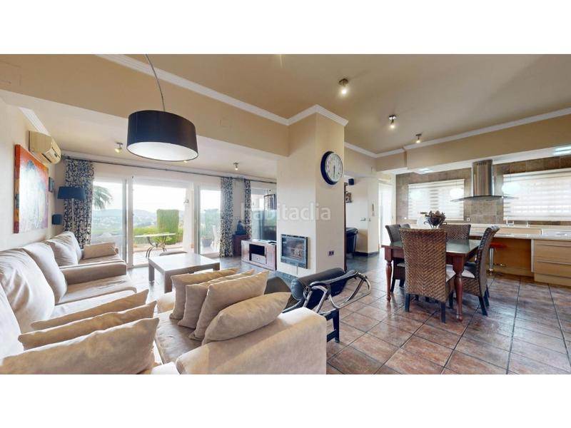 Foto a053ca64-e814-4a00-8e67-a204cf893bb2. Chalet with heating parking pool in El Portet-Pla del Mar Moraira