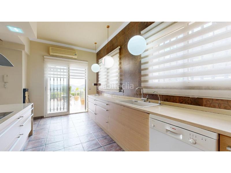 Foto a3888be1-3ffc-4b10-ad9f-ecb2b73bcf10. Chalet with heating parking pool in El Portet-Pla del Mar Moraira