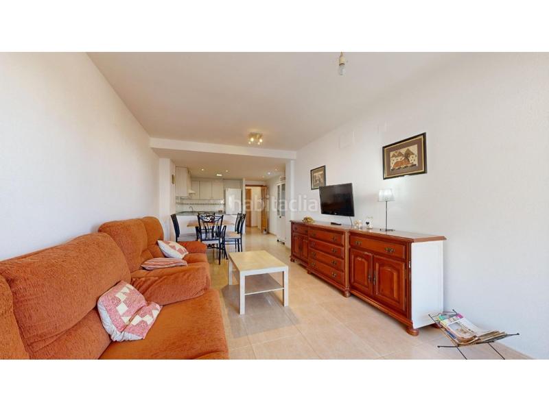 Foto 57637aef-afe9-4da3-9140-f3168fbc3165. Apartment in Chilches