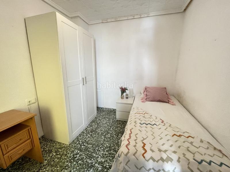 Foto c95a99da-d588-4af6-b019-e8c222c6528a. Pis a Ciutat Jardí Valencia