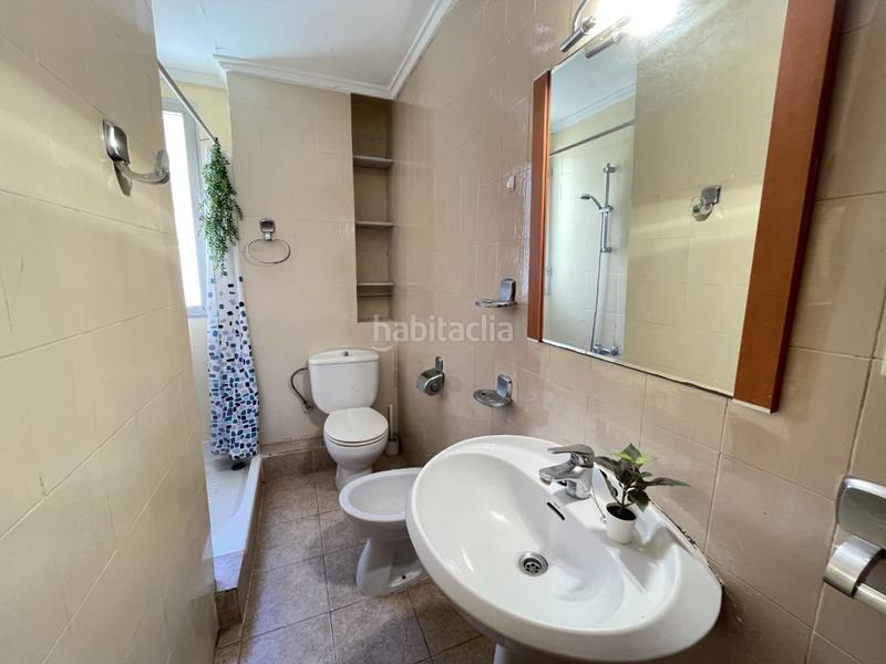 Foto d18893df-6dbe-4d8b-8f99-51c1268597d7. Pis a Ciutat Jardí Valencia