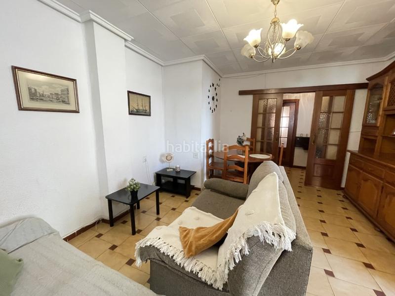 Foto f2f2d7bd-354f-475c-a805-3ef412e0f3f3. Pis a Ciutat Jardí Valencia