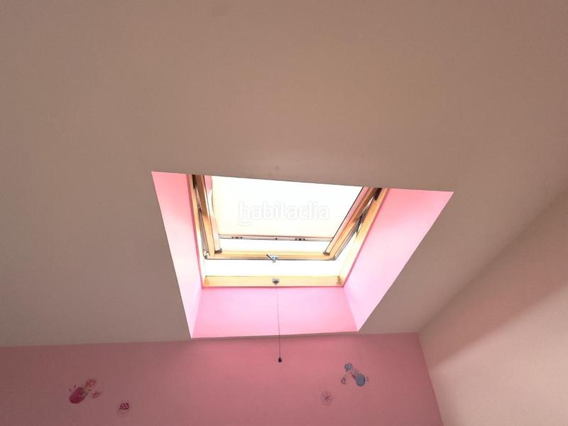 Foto 1cc6a94c-2fdb-47a1-8252-2af4bc5f2b87. Duplex dans Zona Concordia Burjassot