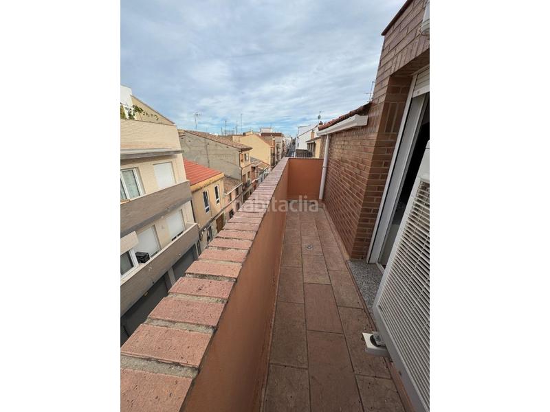 Foto c408ba34-d60c-4ea7-86aa-2301a7ea7583. Duplex dans Zona Concordia Burjassot