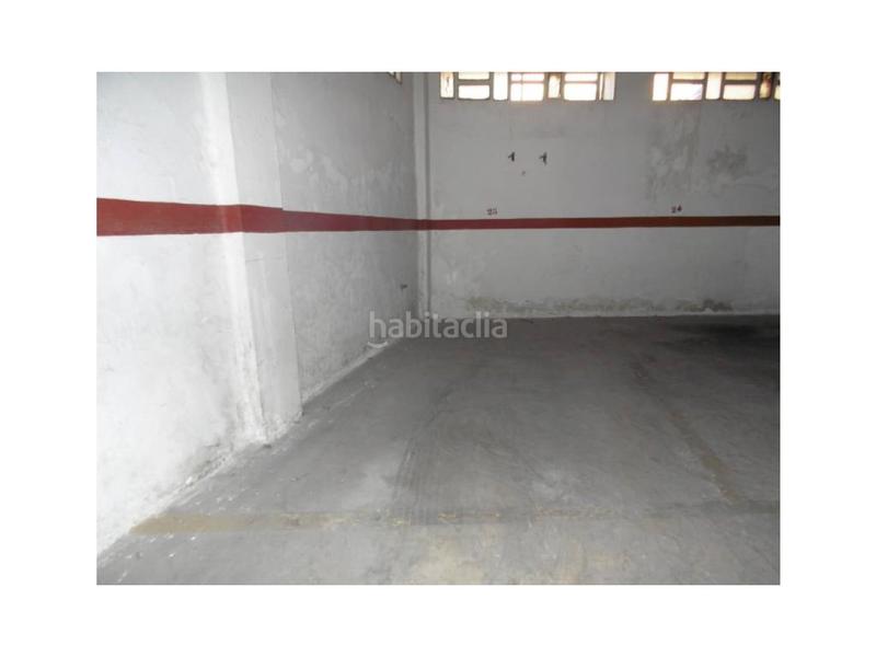 Foto f1269f4f-3eb1-4532-89ab-ef9d8357340a. Parking coche plaza de garaje economica en Zona Campus Universitario Burjassot