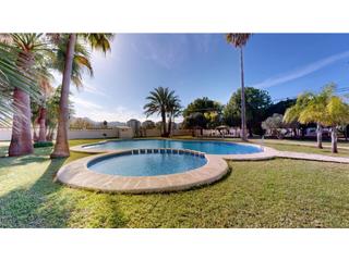Appartement  N/a. Piso en venta en denia con plaza de garaje.