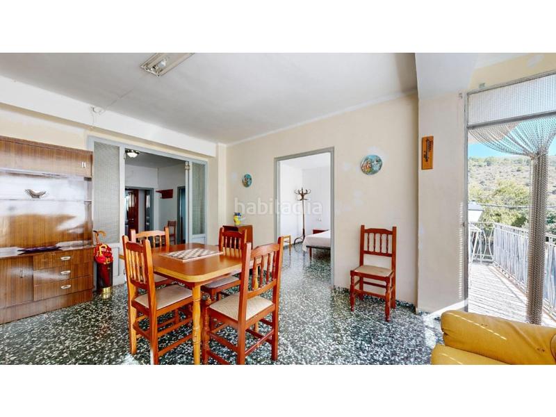 Foto 24300d13-c75b-48b6-85ff-0cea2d67f149. Apartament a Chóvar