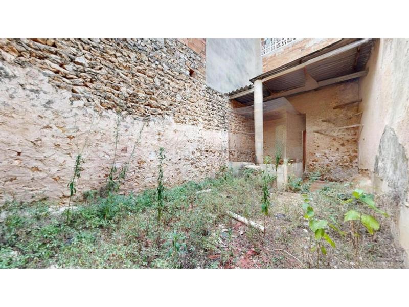 Foto 0a6fd067-f103-4309-8694-10f0081e6bac. Casa in Llaurí