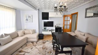 Pis  Plaza cronista pelegri llorens. Vivienda en catarroja