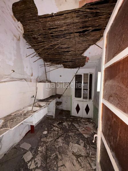 Foto 07e665fb-b826-43fa-a572-678627fbb89a. Casa amb aparcament a Catarroja