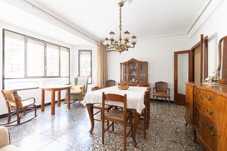 Haus in Albal. Casa en albal oportunidad de personalización en avenida principa