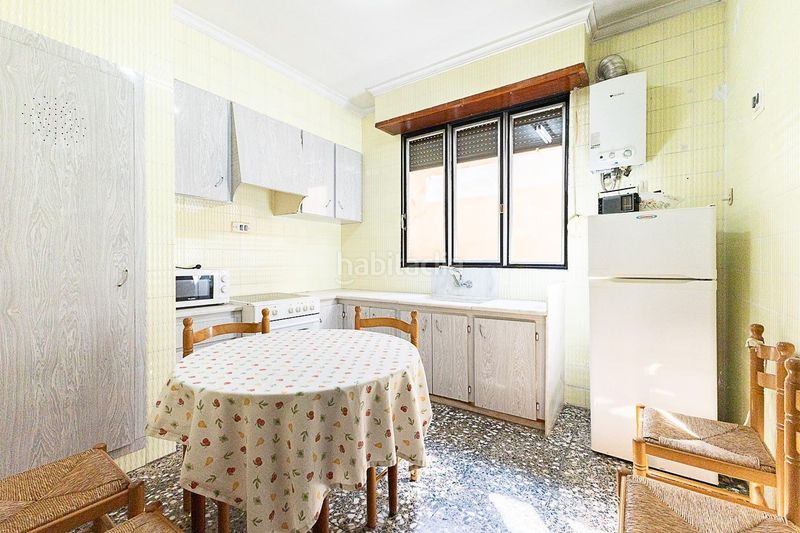 Foto 0b81d837-8bea-45b8-ada1-6376b360d6a1. Casa amb aparcament a Albal
