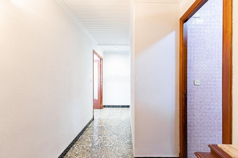 Foto 4c50d383-9e8f-417b-a816-a20b2c92a2a8. Casa amb aparcament a Albal