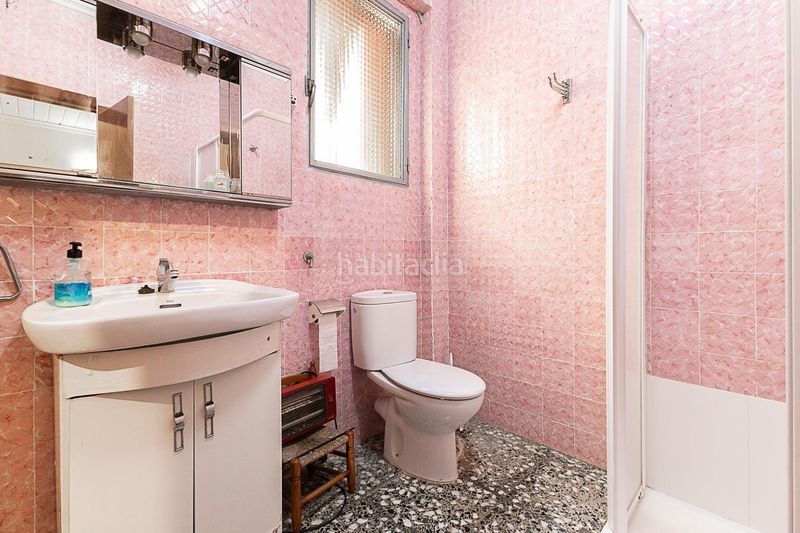 Foto e0da9c99-6821-43ee-8a90-9c9eded6c36c. Casa amb aparcament a Albal