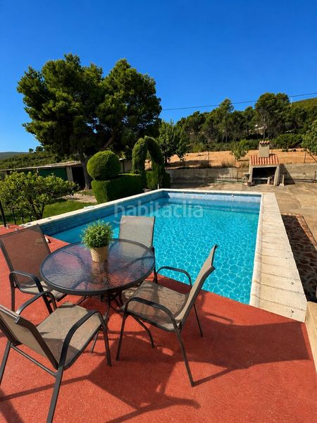 Foto e72381be-4ad2-470b-94cf-4d58a2d8ba1f. Xalet amb aparcament piscina a Montroi / Montroy