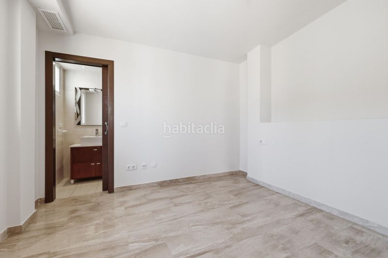 Foto ce6189b4-6e03-45e1-a595-b0848ad307d2. Àtic amb calefacció aparcament a Catarroja