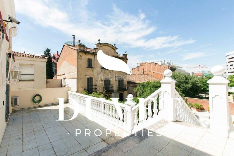 Foto c8b909c8-3441-4ae0-8890-f011273e110f. Chalet avec chauffage parking dans Centre Sabadell