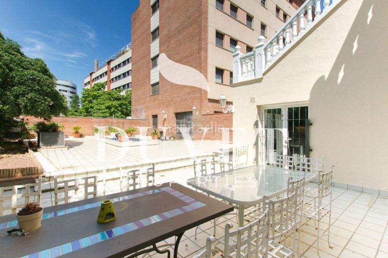 Foto ea3c7755-faad-4133-b71c-68b28083a982. Chalet avec chauffage parking dans Centre Sabadell