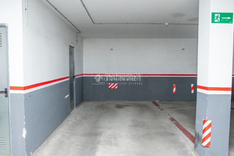 Foto 580dcb94-a505-44b0-b256-807c1ae1fff6. Pis amb aparcament a Viator