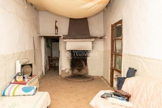 Masia  Calle real. Casa rural en venta en nacimiento