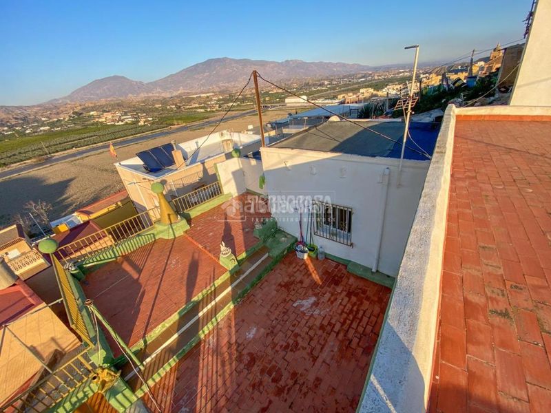 Foto 5b2d0999-f16c-4a25-9e47-bca30b0a370b. Casa a Gádor
