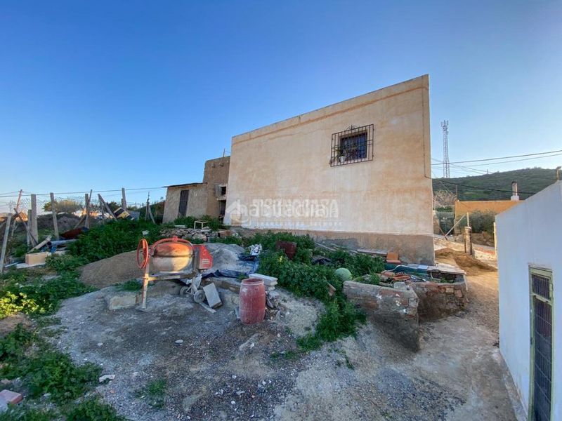 Foto f93723c7-71d8-49e1-a49c-2a23d94e31f4. Casa a Gádor